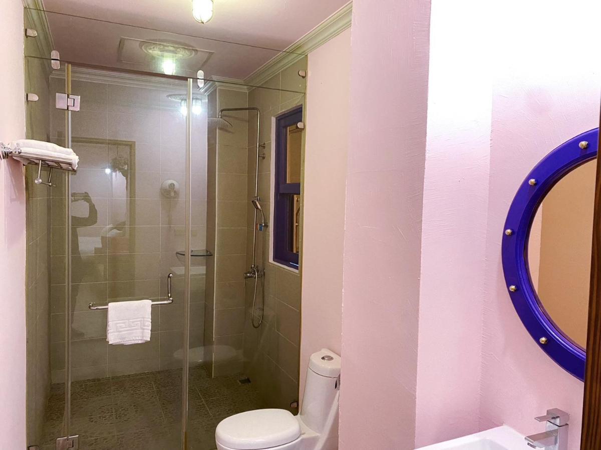 R&R Hotel Καοσιούνγκ Εξωτερικό φωτογραφία
