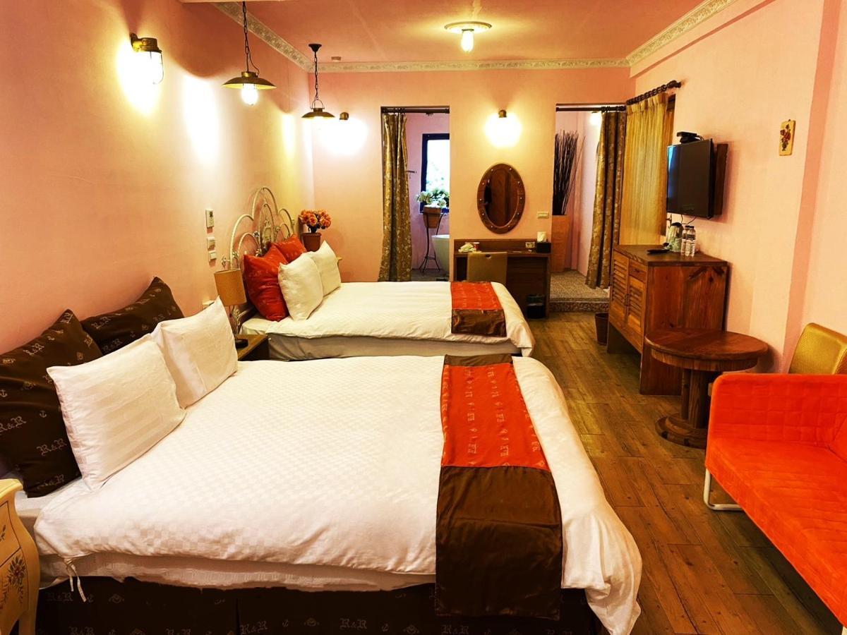 R&R Hotel Καοσιούνγκ Εξωτερικό φωτογραφία