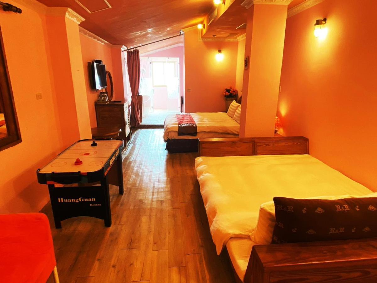 R&R Hotel Καοσιούνγκ Εξωτερικό φωτογραφία