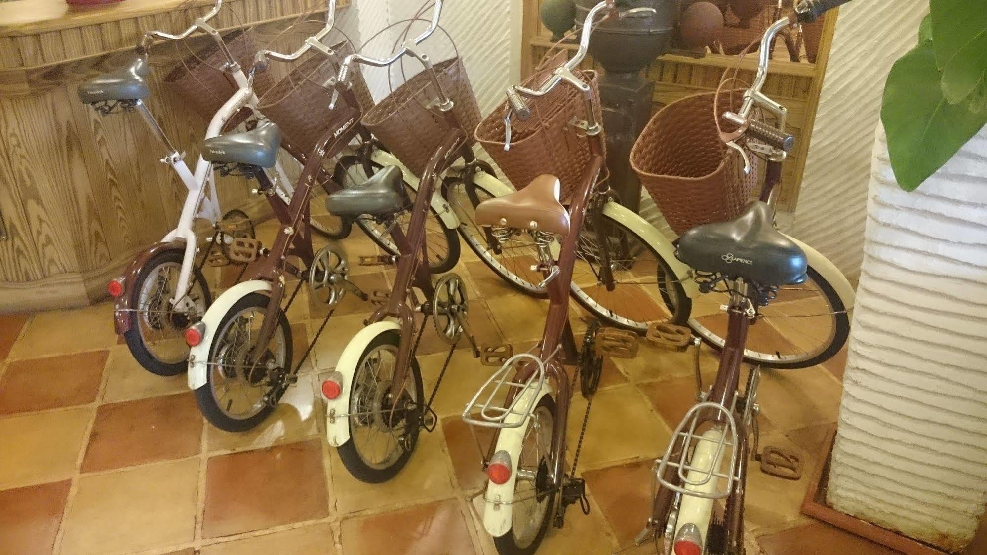 R&R Hotel Καοσιούνγκ Εξωτερικό φωτογραφία